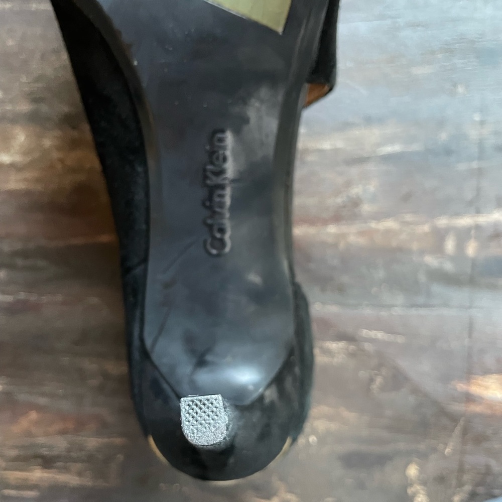 NWOT Calvin Klein size 9 Suede Bootie with side buckle - Picture 10 of 16